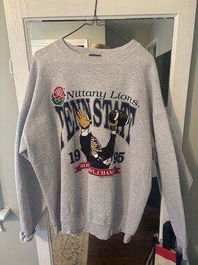 Savvy Gray Penn State Nittany Lions Crewneck Sweatshirt with Multicolor Graphics